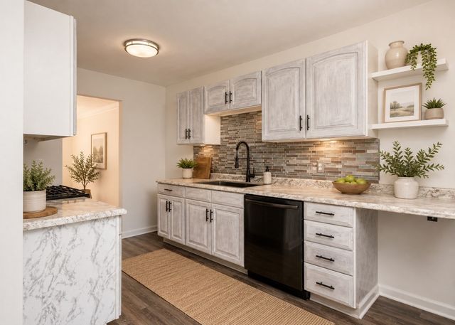 911 Thayer St 911, Abington, MA 02351