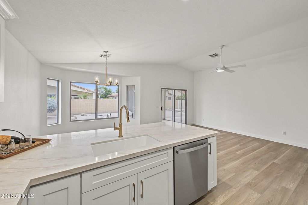 4528 E STRAWBERRY Drive, Gilbert, AZ 85298 — photo 2