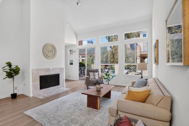 732 Mediterranean Lane, Redwood City, CA 94065