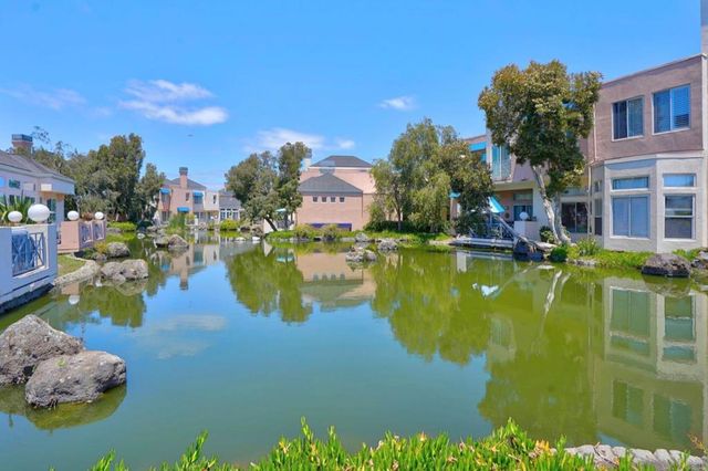 732 Mediterranean Lane, Redwood City, CA 94065
