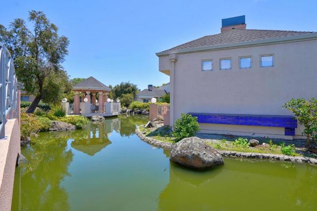 732 Mediterranean Lane, Redwood City, CA 94065