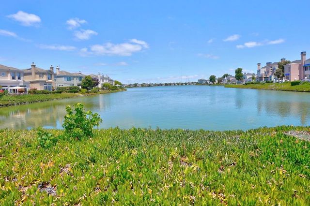 732 Mediterranean Lane, Redwood City, CA 94065
