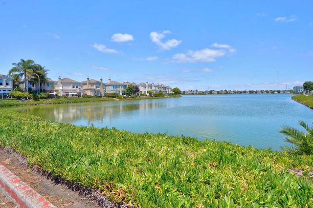 732 Mediterranean Lane, Redwood City, CA 94065