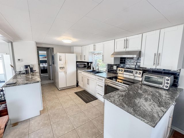 14553 Elmhurst Drive, Delray Beach, FL 33445