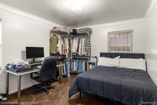 18686 Prest Street, Detroit, MI 48235