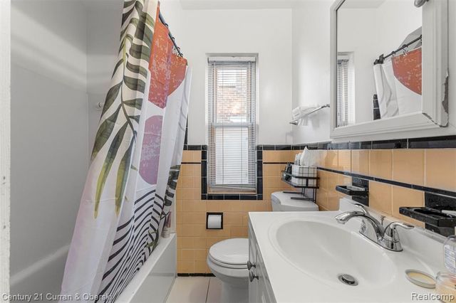 18686 Prest Street, Detroit, MI 48235