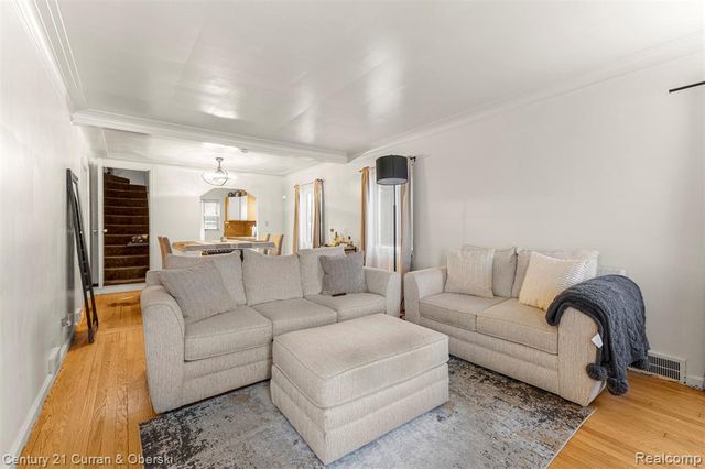 18686 Prest Street, Detroit, MI 48235