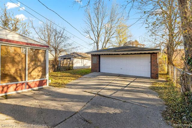 18686 Prest Street, Detroit, MI 48235