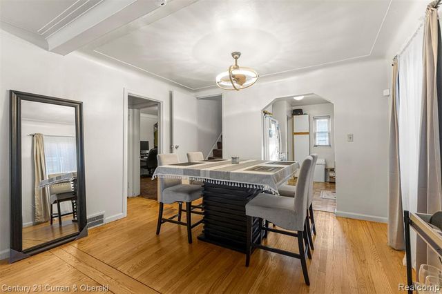 18686 Prest Street, Detroit, MI 48235