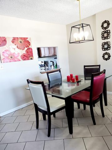 120 Royal Park Dr B4, Oakland Park, FL 33309