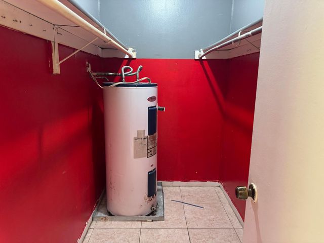 3660 Coconut Road, Palm Springs, FL 33461