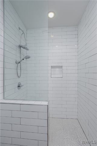 2529 University Blvd 7, Tuscaloosa, AL 35401