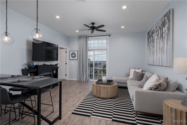 2529 University Blvd 7, Tuscaloosa, AL 35401