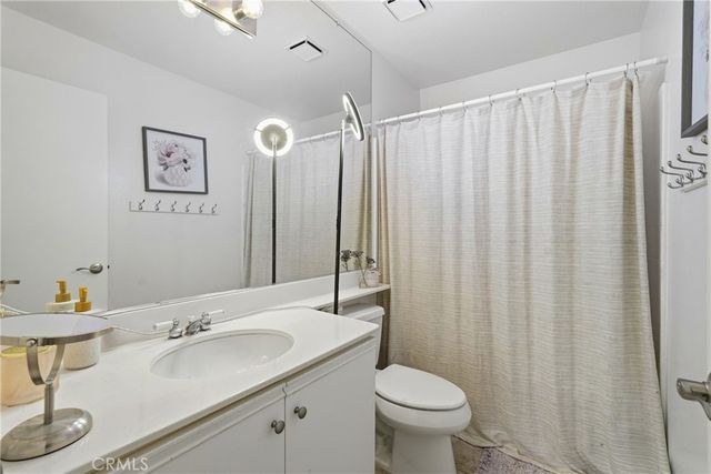 1176 S Country Glen, Anaheim, CA 92808