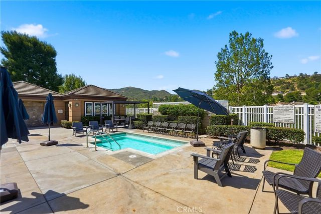 1176 S Country Glen, Anaheim, CA 92808