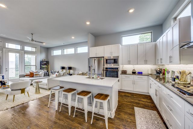 4222 Roseland Avenue 101, Dallas, TX 75204