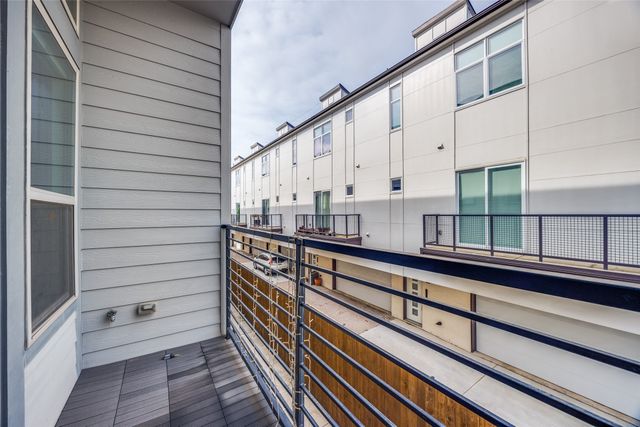 4222 Roseland Avenue 101, Dallas, TX 75204