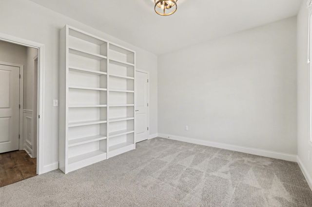 1037 Mccarron Lane, Union, KY 41091