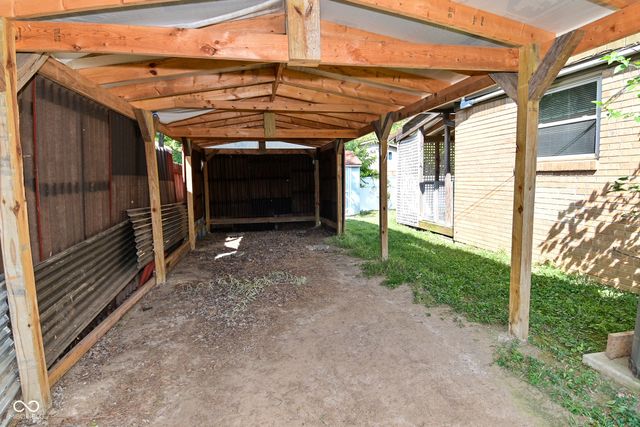 410 E Southport Road, Indianapolis, IN 46227