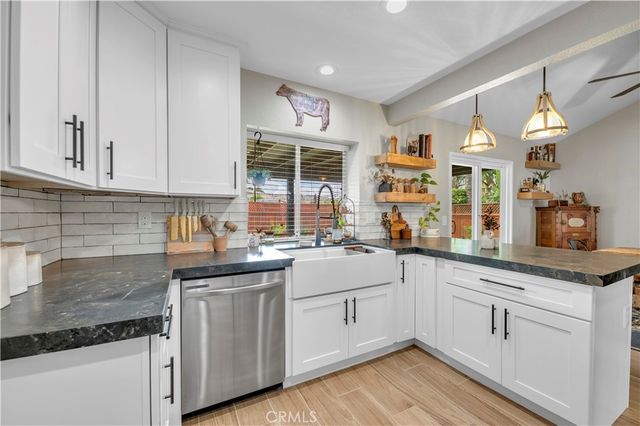 22667 Castle Crag, Menifee, CA 92587