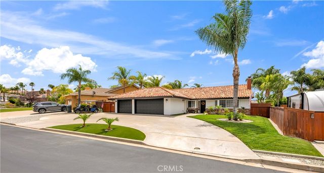 22667 Castle Crag, Menifee, CA 92587