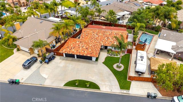 22667 Castle Crag, Menifee, CA 92587