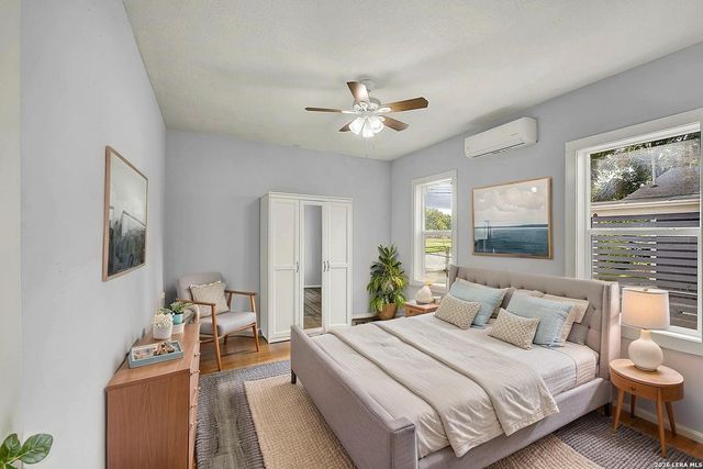 1426 E CARSON ST, San Antonio, TX 78208