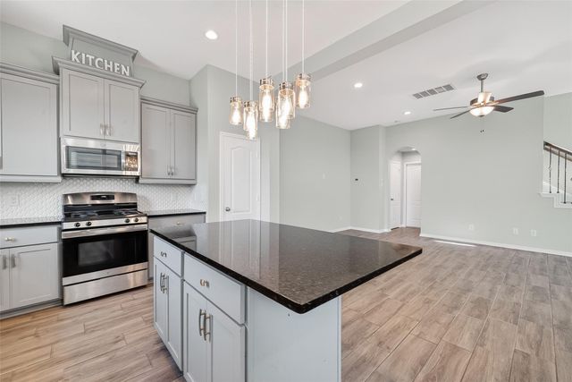 5011 Prairie Terrace Lane, Fulshear, TX 77441