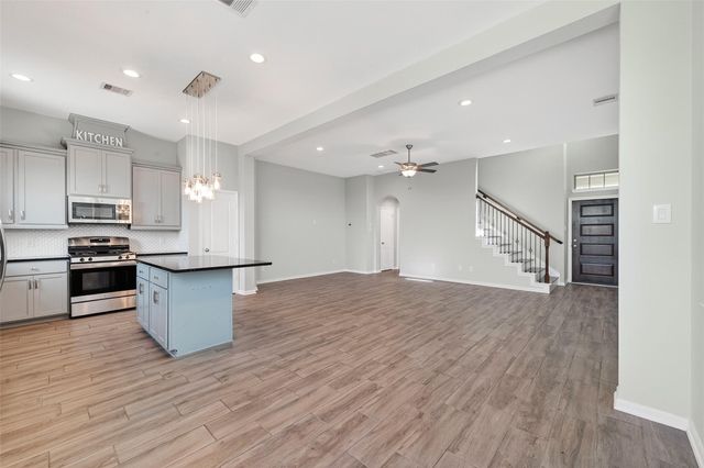 5011 Prairie Terrace Lane, Fulshear, TX 77441