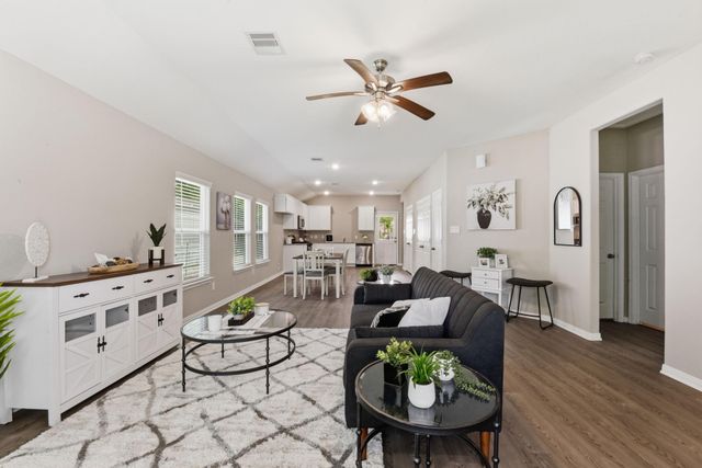 803 Jefferson Avenue, Cleveland, TX 77327