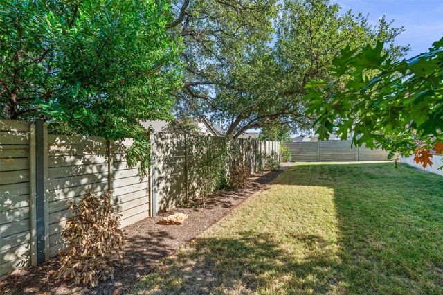 401 Granite Rock LN, Georgetown, TX 78628