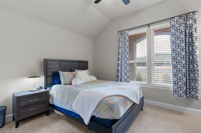 401 Granite Rock LN, Georgetown, TX 78628