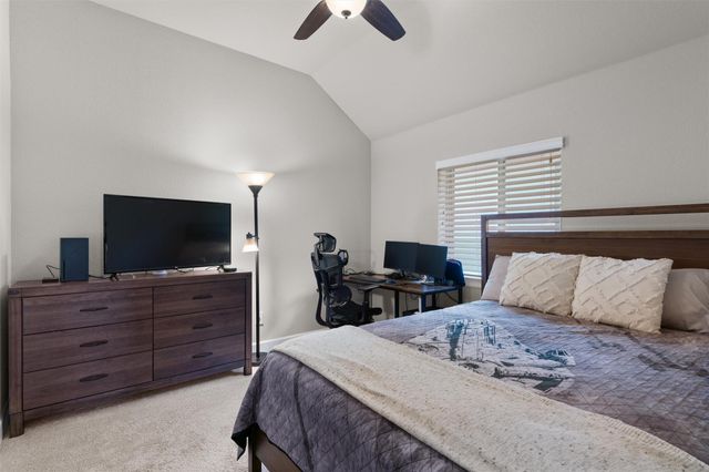 401 Granite Rock LN, Georgetown, TX 78628