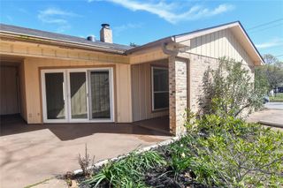 700 S Chappell Hill Street, Brenham, TX 77833
