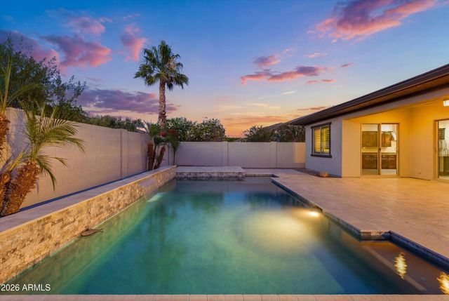 3850 E CAROB Drive, Gilbert, AZ 85298