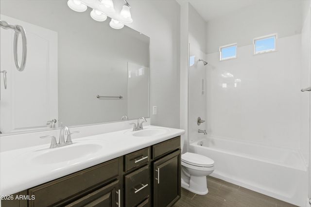 3850 E CAROB Drive, Gilbert, AZ 85298
