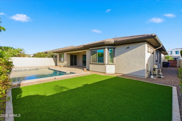 3850 E CAROB Drive, Gilbert, AZ 85298