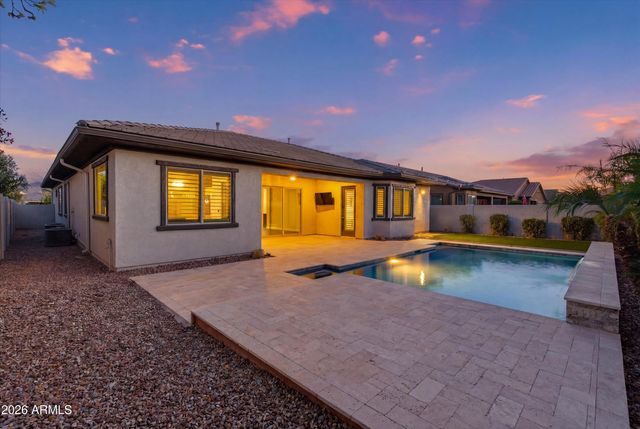 3850 E CAROB Drive, Gilbert, AZ 85298