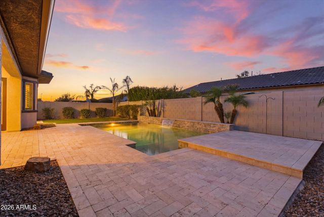 3850 E CAROB Drive, Gilbert, AZ 85298