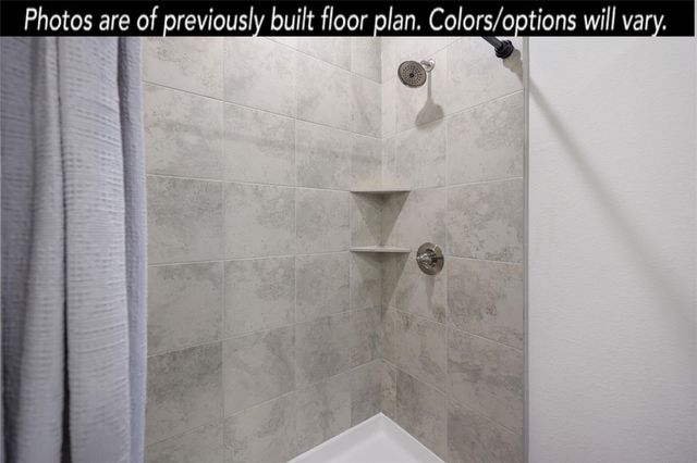 18724 Loom Drive, Conroe, TX 77306