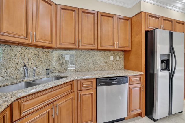 899 Granada Drive, Boca Raton, FL 33432