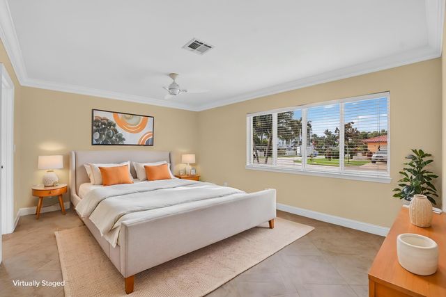 899 Granada Drive, Boca Raton, FL 33432