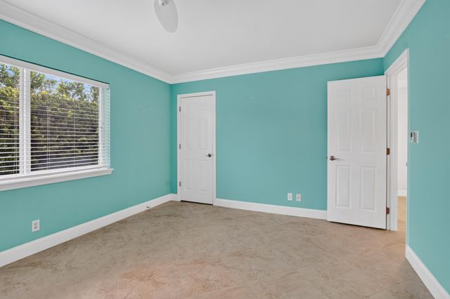899 Granada Drive, Boca Raton, FL 33432
