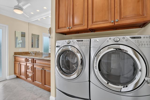 899 Granada Drive, Boca Raton, FL 33432