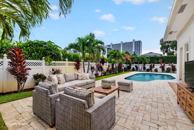 899 Granada Drive, Boca Raton, FL 33432