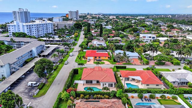 899 Granada Drive, Boca Raton, FL 33432