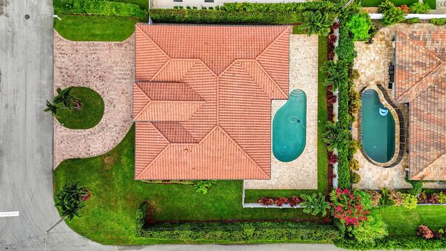 899 Granada Drive, Boca Raton, FL 33432