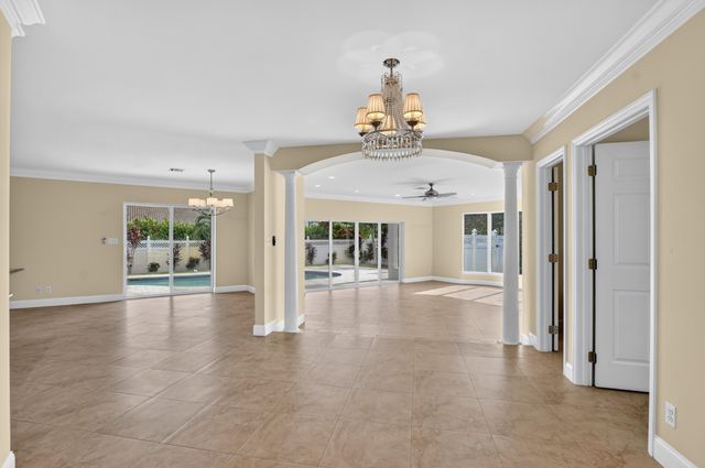 899 Granada Drive, Boca Raton, FL 33432