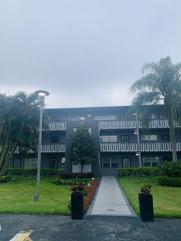 7 Suffolk A, Boca Raton, FL 33434