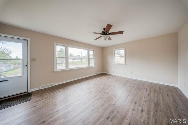 8 Frost Drive, Rolla, MO 65401